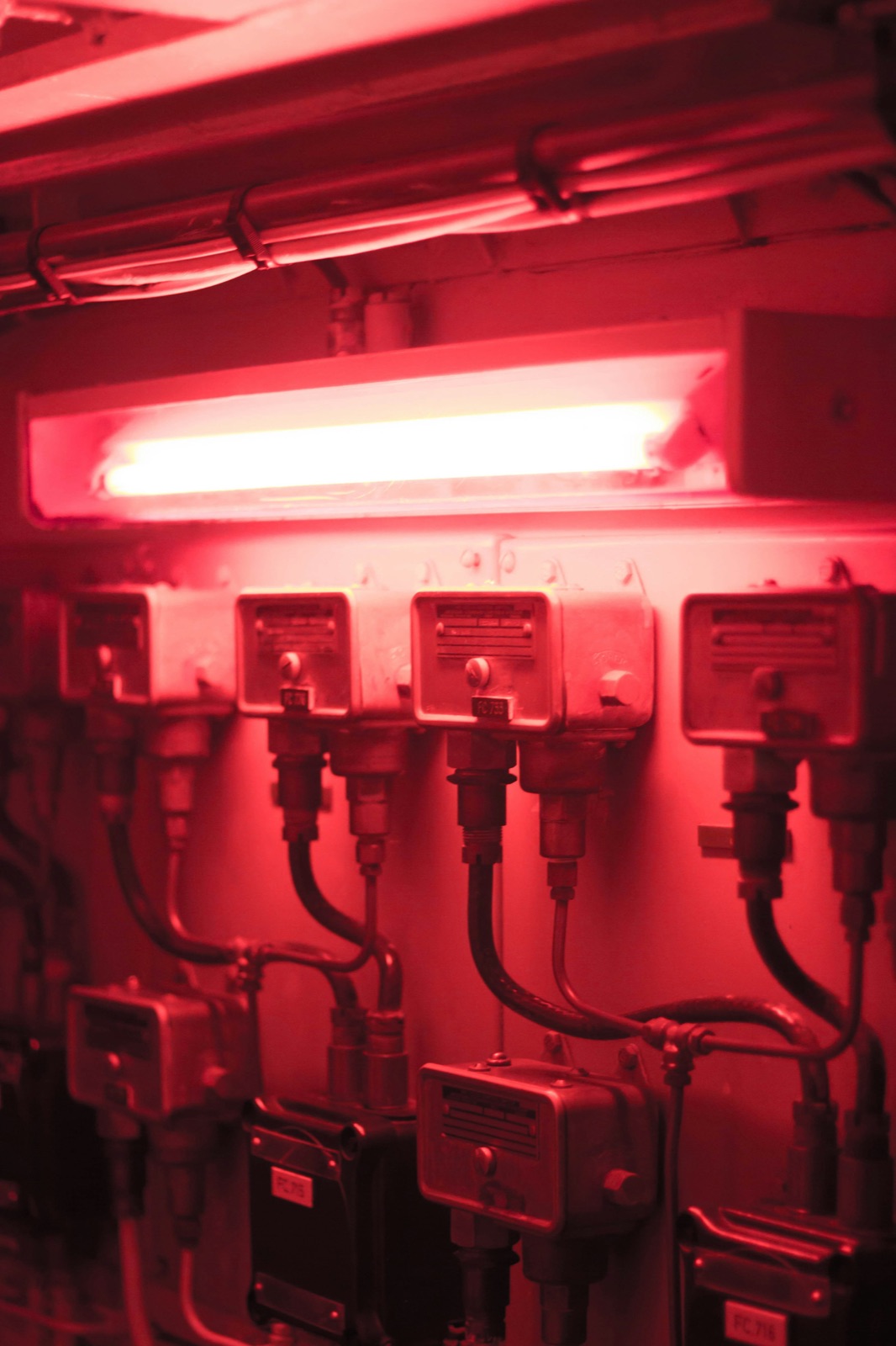 Industrial electrical panel assembly for Heat-Resist™ high temperature cyanoacrylate bonding