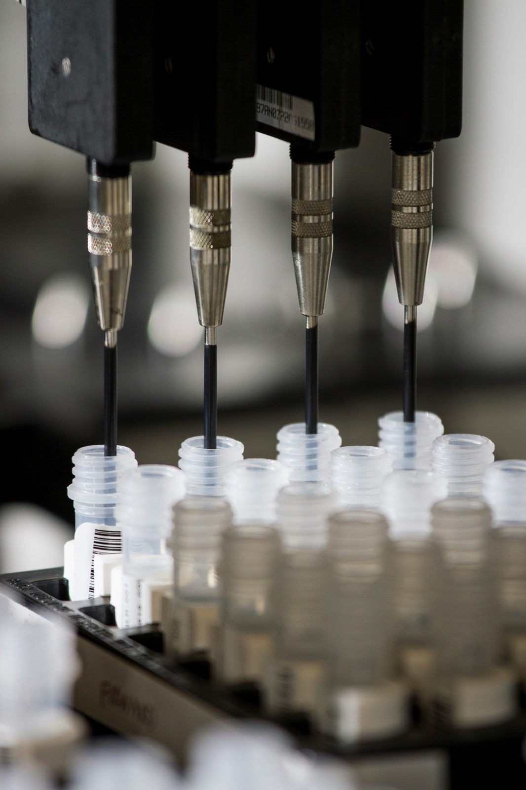 Automated pipetting robot for Cyro-Weld™ ISO 10993 biocompatible cyanoacrylate production