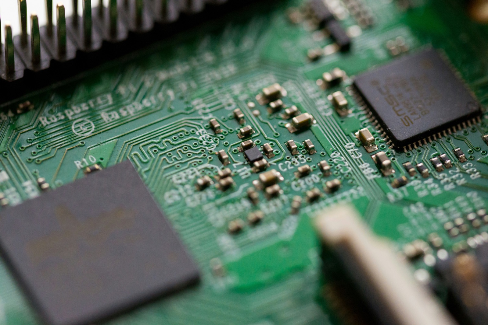 Green computer motherboard for Incure W-Series™ water-cooled UV LED electronics assembly